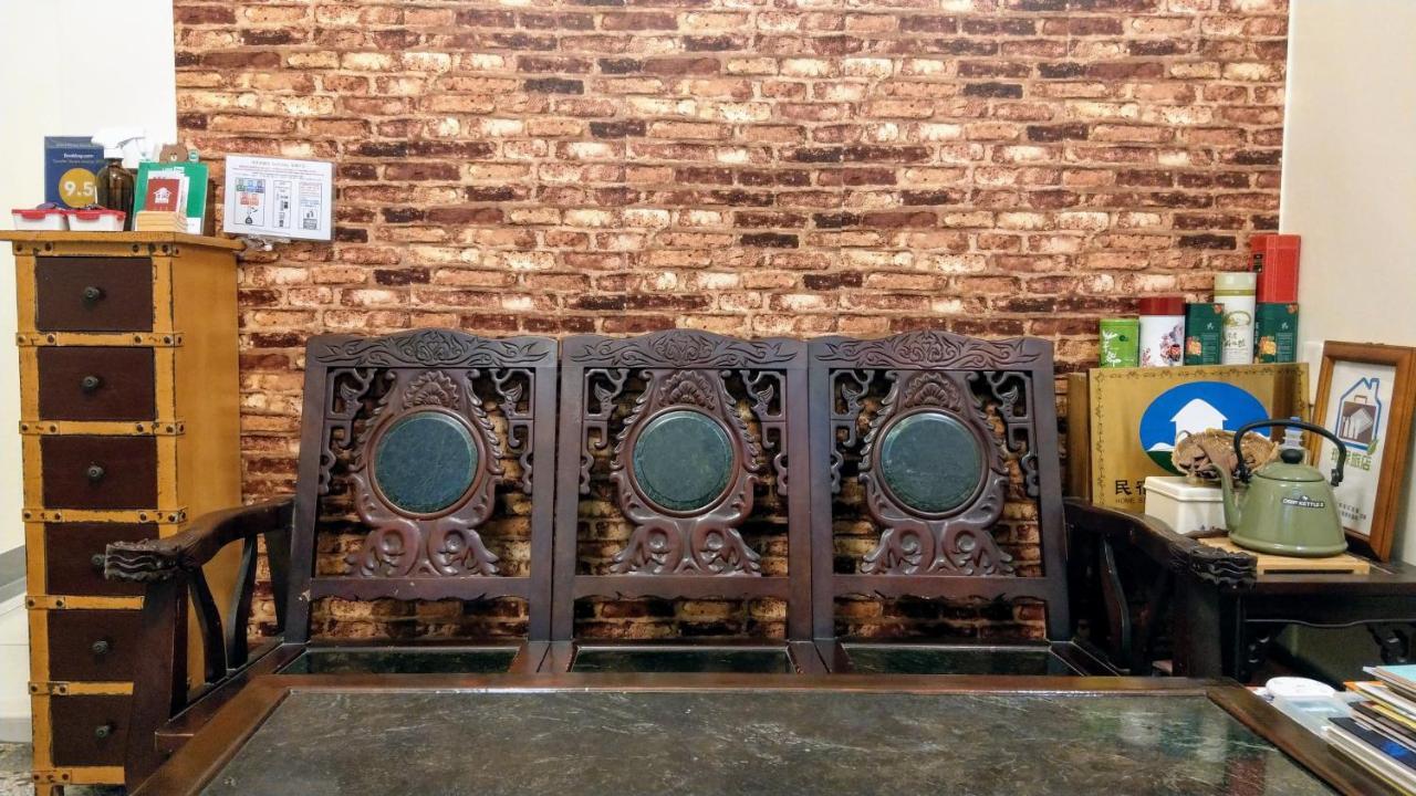 赤嵌厝child Come Home-依人數床位數計價開放房型 Tainan Extérieur photo
