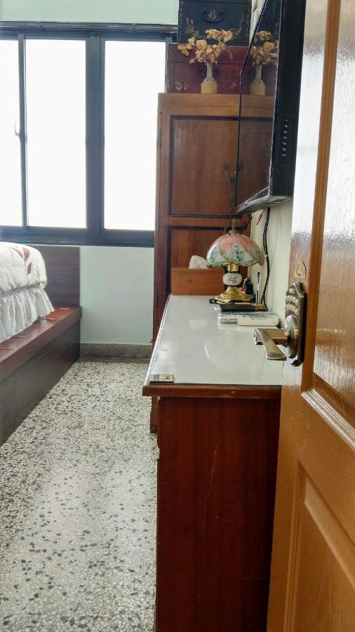 赤嵌厝child Come Home-依人數床位數計價開放房型 Tainan Extérieur photo
